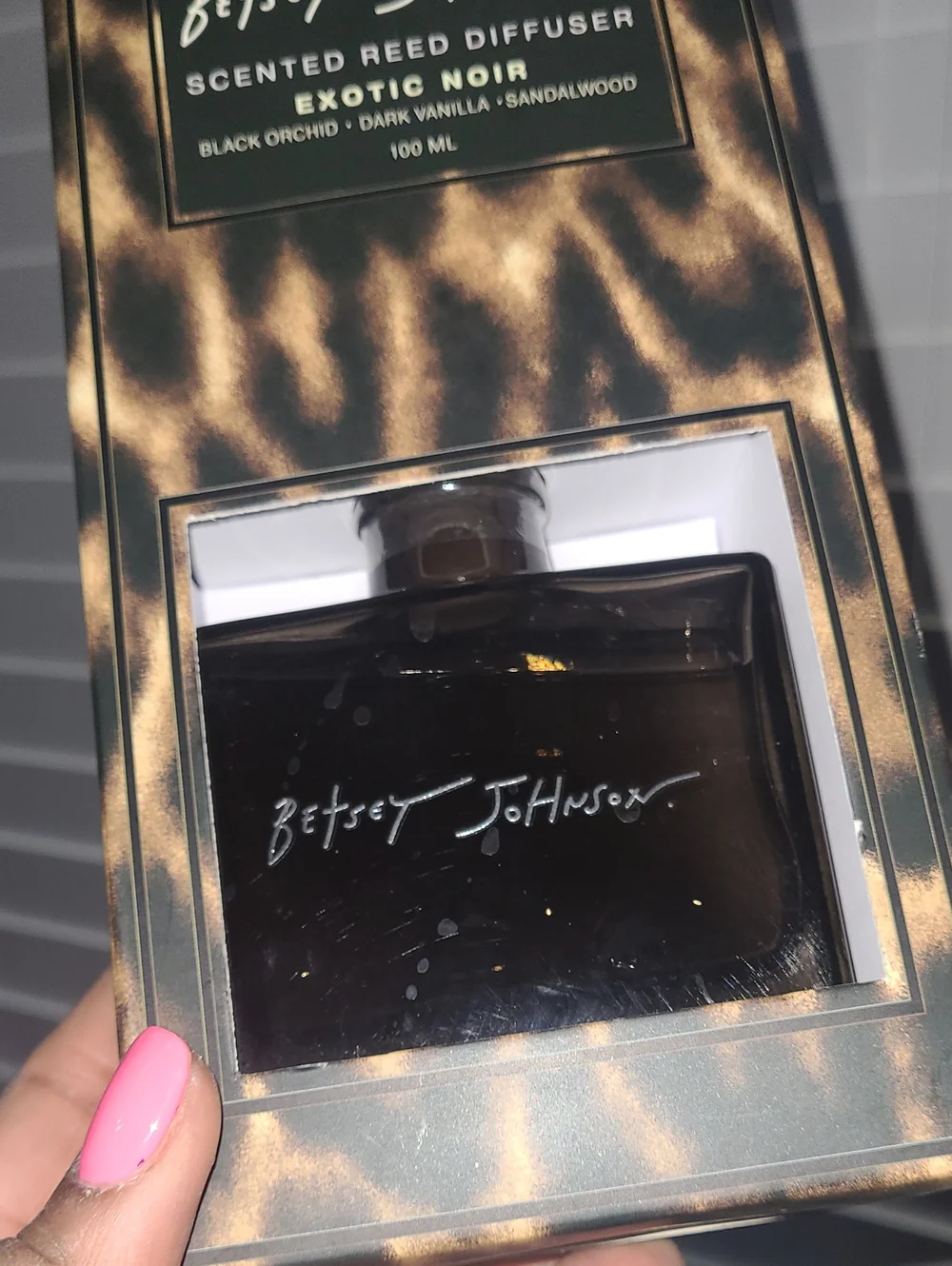 Betsey Johnson Black & Gold Exotic Noir Reed Diffuser - 100ml